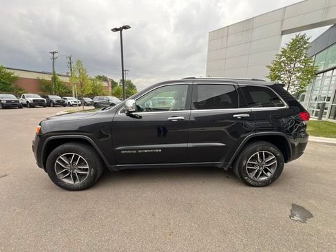 Used 2019 Jeep Grand Cherokee Limited AWD/4WD image 8