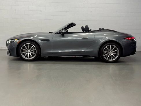 Used 2023 Mercedes-Benz SL 43 AMG w/ Driver Assistance Package image 3
