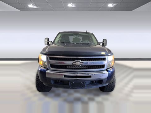 Used 2010 Chevrolet Silverado 1500 LS image 6
