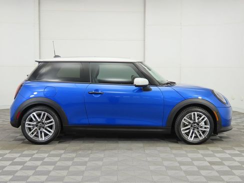 New 2026 MINI Cooper S image 4