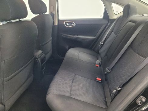 Used 2018 Nissan Sentra SR w/ SR Midnight Edition Package image 18