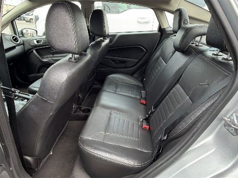 Used 2014 Ford Fiesta Titanium image 13