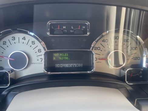 Used 2009 Ford Expedition 4WD image 17