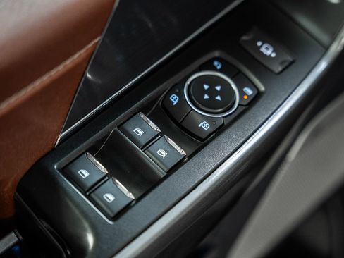 Used 2023 Ford F150 Lariat w/ Equipment Group 502A High image 50