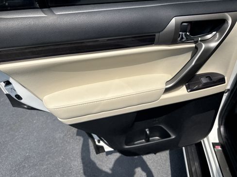 Used 2021 Lexus GX 460 Premium w/ Premium Package AWD/4WD image 27