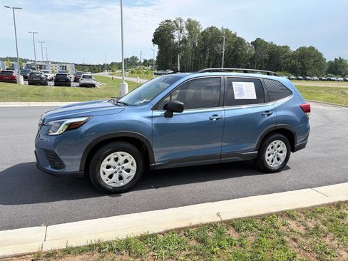 Certified 2023 Subaru Forester AWD/4WD image 4
