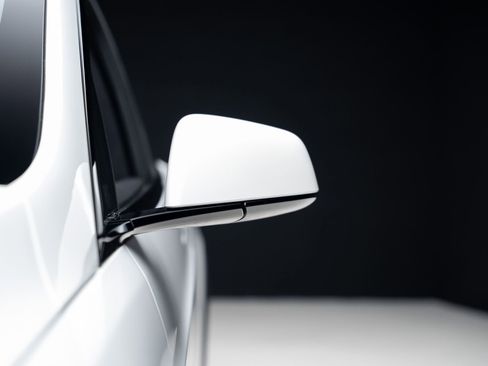 Used 2023 Tesla Model X Plaid image 15