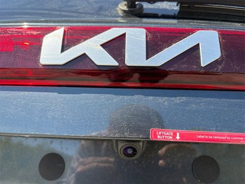 New 2025 Kia Seltos EX w/ EX Sunroof Package image 17