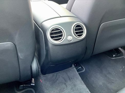 Certified 2021 Mercedes-Benz GLC 300 4MATIC image 25