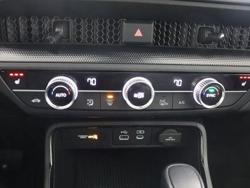 Certified 2025 Honda CR-V Sport image 15