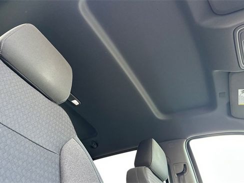 Used 2021 GMC Sierra 1500 Elevation w/ Preferred Package image 16