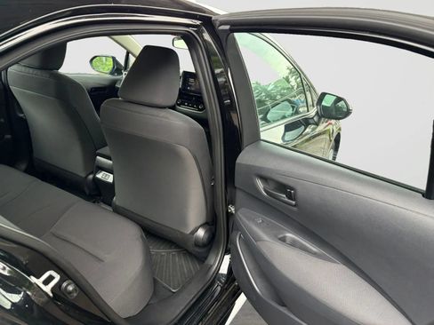 Used 2024 Toyota Corolla LE FWD image 17