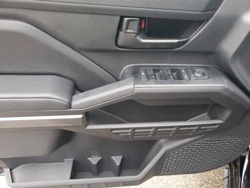 New 2026 Toyota Tacoma SR5 image 18