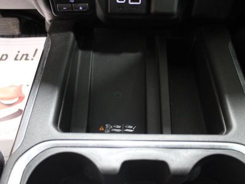 Used 2019 GMC Sierra 1500 SLT AWD/4WD image 37