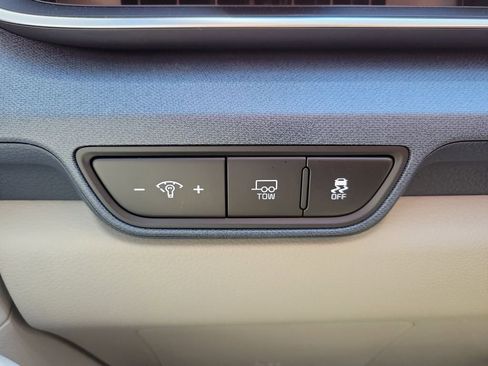 New 2026 Kia Carnival EX FWD image 25