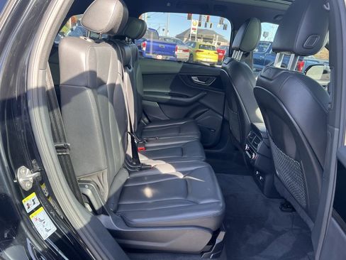 Used 2019 Audi Q7 3.0T Prestige w/ Prestige Package image 37