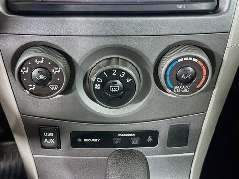 Used 2012 Toyota Corolla S FWD image 21