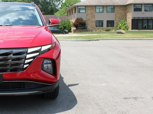 Used 2022 Hyundai Tucson Limited w/ Cargo Package image 50