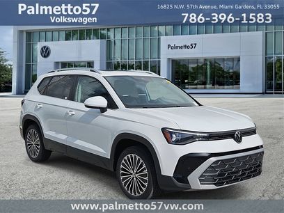 New 2025 Volkswagen Taos SE