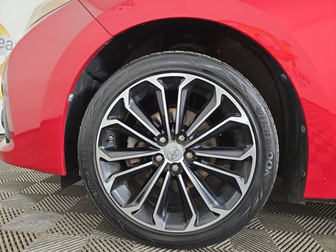 Used 2016 Toyota Corolla S image 32