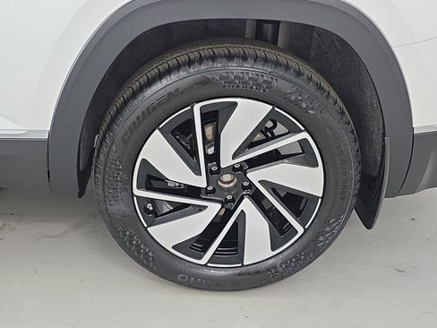 New 2026 Volkswagen Atlas SEL image 35