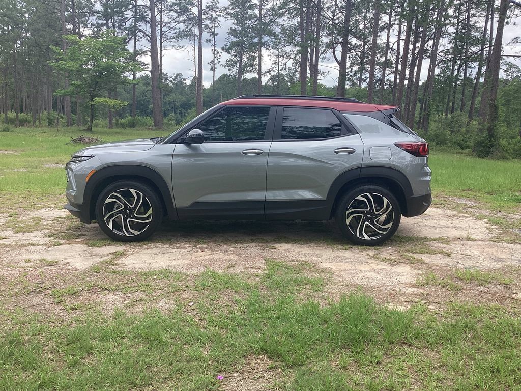 New 2026 Chevrolet TrailBlazer RS w/ Convenience Package FWD image 2