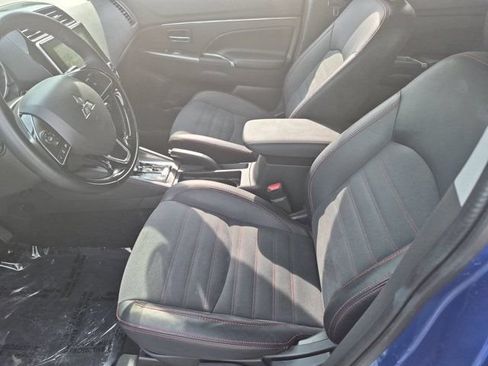 Used 2025 Mitsubishi Outlander Sport SE AWD/4WD image 24