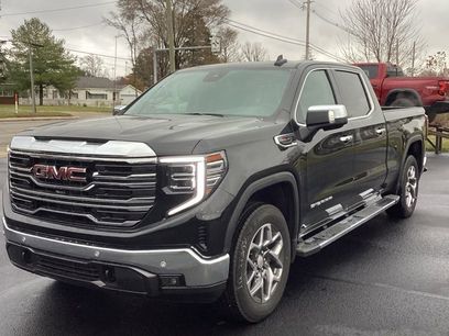 New 2025 GMC Sierra 1500 SLT w/ SLT Premium Plus Package