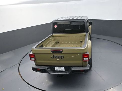 New 2026 Jeep Gladiator Sport AWD/4WD image 16