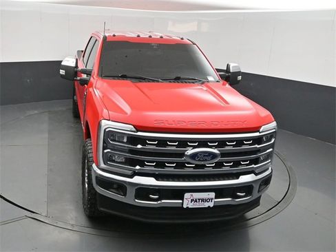 Used 2024 Ford F250 Lariat w/ Chrome Package image 35