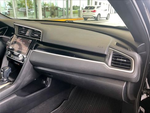 Used 2020 Honda Civic Sport image 17