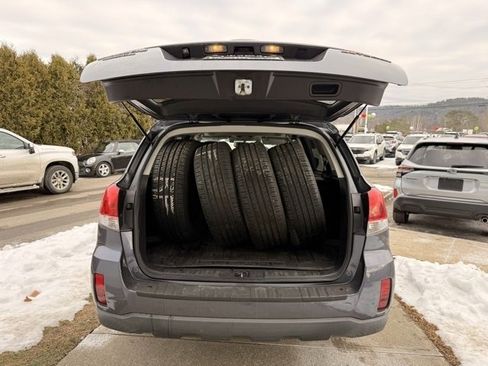 Used 2014 Subaru Outback 2.5i Limited image 5