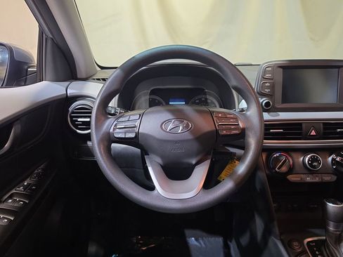 Used 2020 Hyundai Kona SE FWD image 11