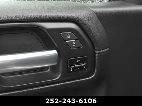 Used 2020 GMC Sierra 1500 SLT w/ SLT Premium Plus Package AWD/4WD image 12
