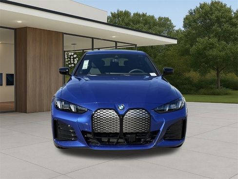 New 2026 BMW i4 eDrive40 w/ M Sport Package image 4