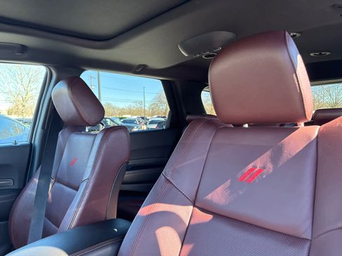 Used 2025 Dodge Durango GT image 15