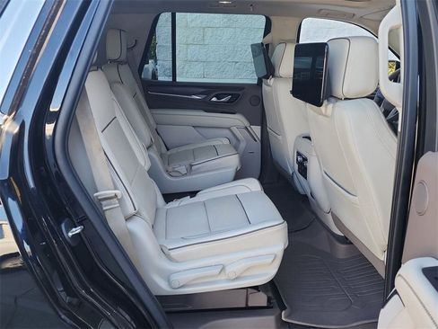 Used 2021 GMC Yukon Denali w/ Denali Ultimate Package image 27