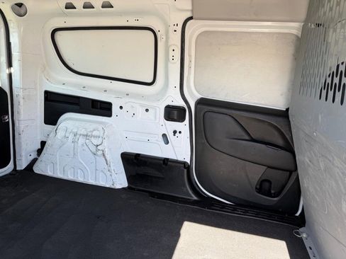 Used 2019 RAM ProMaster City Tradesman FWD image 19