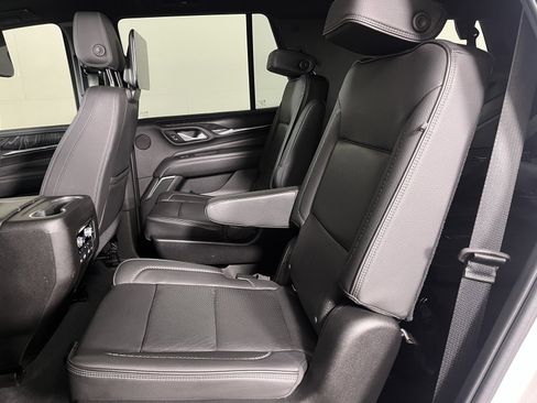 Used 2021 GMC Yukon Denali image 18