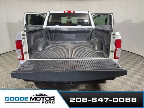 Used 2021 RAM 2500 Big Horn image 4