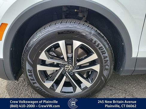 Certified 2024 Volkswagen Tiguan S AWD/4WD image 16