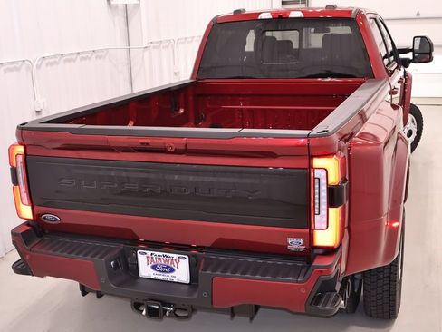 New 2026 Ford F450 Platinum w/ FX4 Off-Road Package AWD/4WD image 45