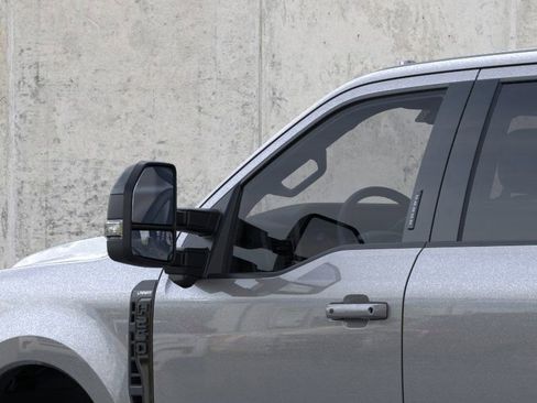 New 2026 Ford F250 Lariat w/ Black Appearance Package image 20