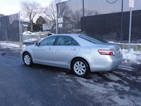 Used 2009 Toyota Camry Hybrid image 25