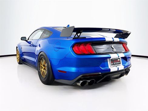 Used 2020 Ford Mustang Shelby GT500 w/ Carbon Fiber Track Pack RWD image 29