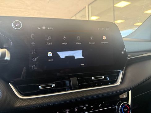 Used 2025 Chevrolet Equinox LT image 21