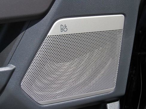 Used 2024 Ford F350 Lariat w/ Tremor Off-Road Package image 27