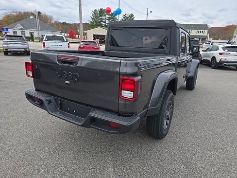 New 2026 Jeep Gladiator Sport image 7