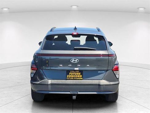 New 2025 Hyundai Kona SEL image 4