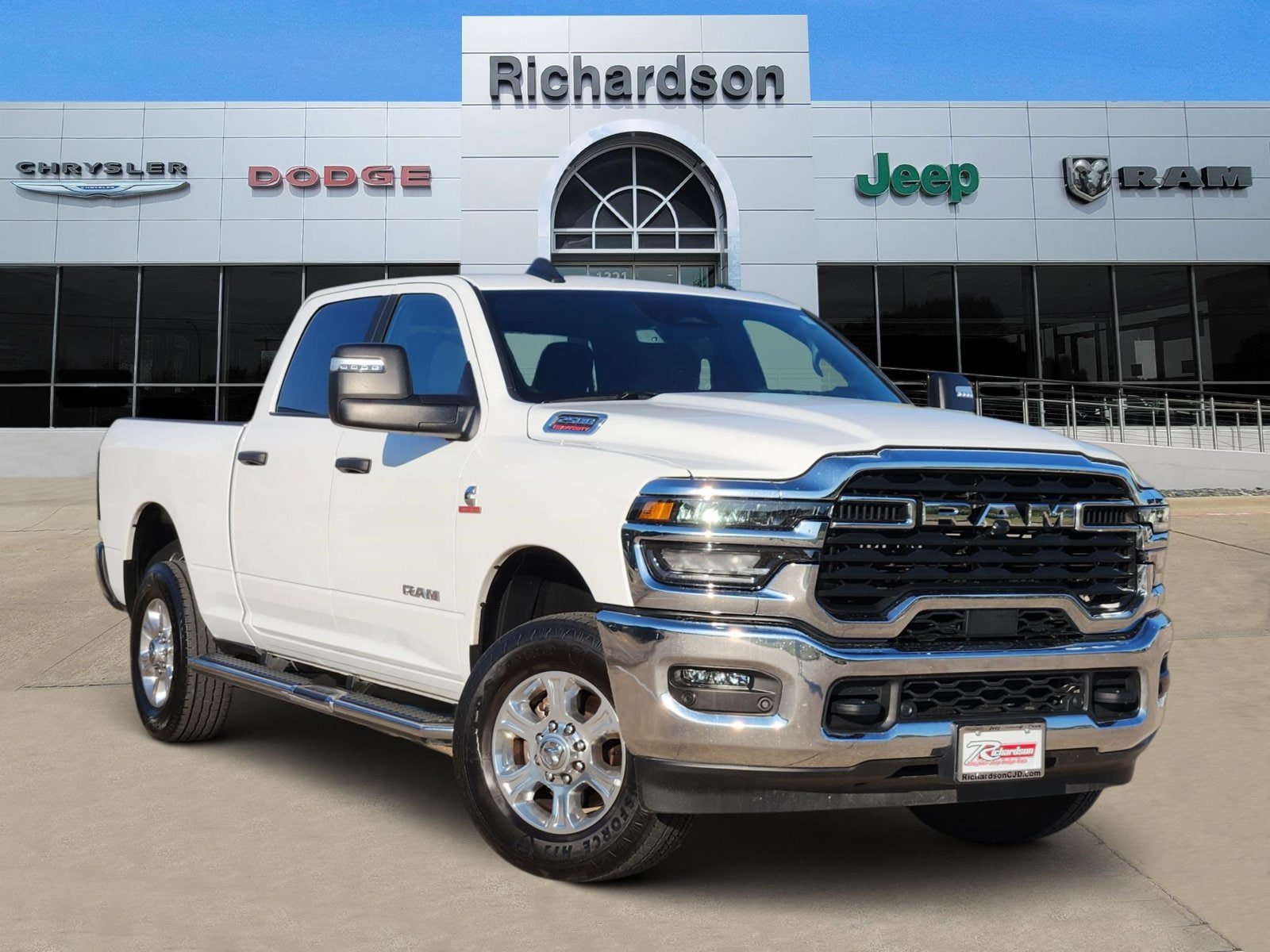 Used 2026 RAM 2500 Big Horn AWD/4WD image 1